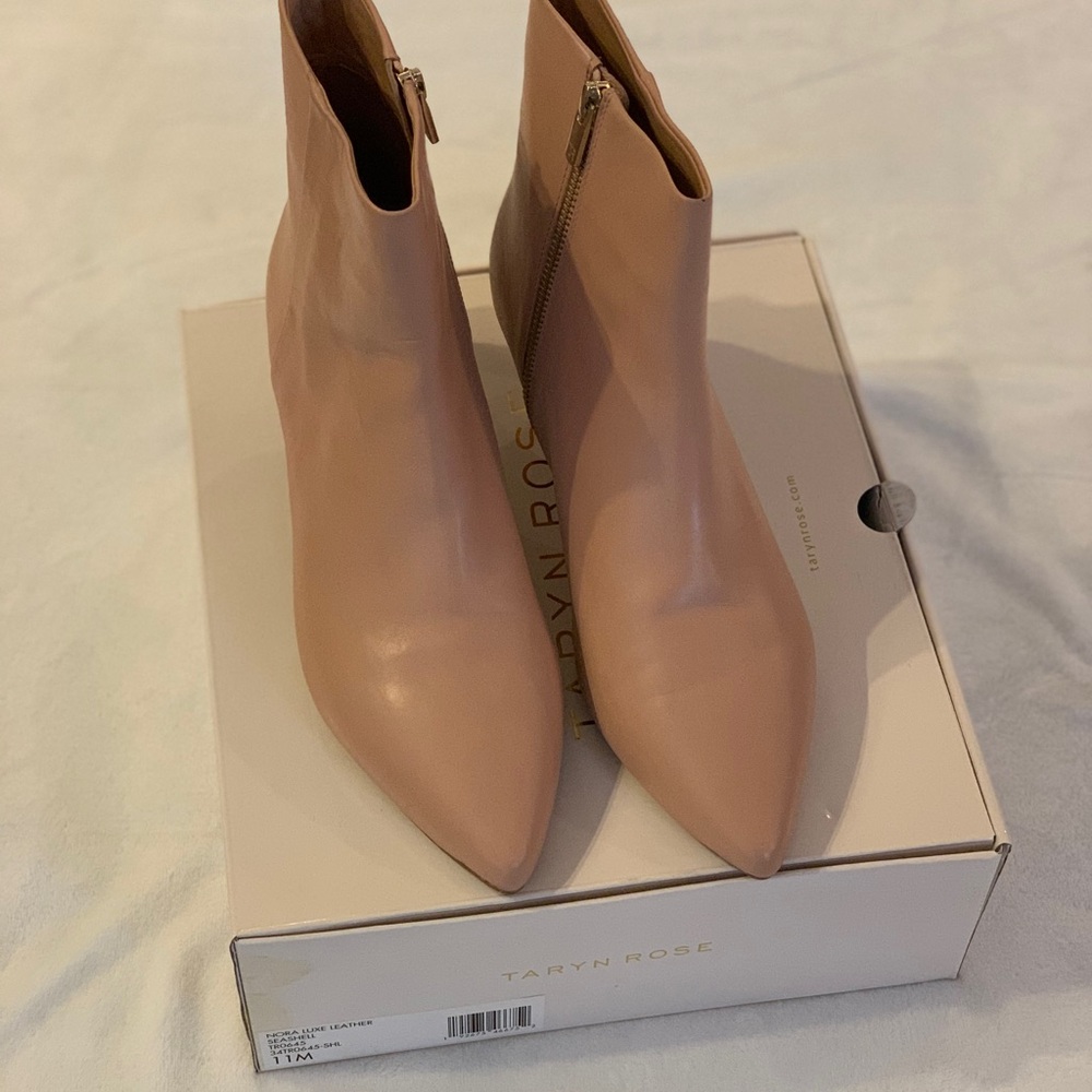 Taryn Rose New "Nora Luxe Leather" Sea Shell (Tannish Peach) Booties, Size 11!